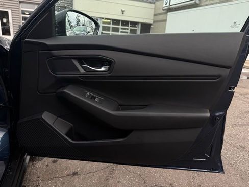 New 2025 Honda Accord SE image 12