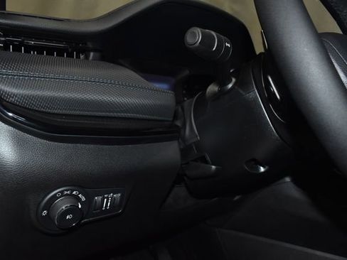 New 2026 Jeep Compass Limited image 24