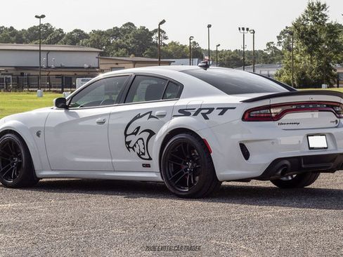 Used 2021 Dodge Charger SRT Hellcat w/ Harman/Kardon Audio Group RWD image 6