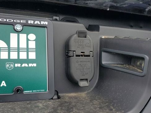 New 2026 RAM 3500 Laramie AWD/4WD image 10