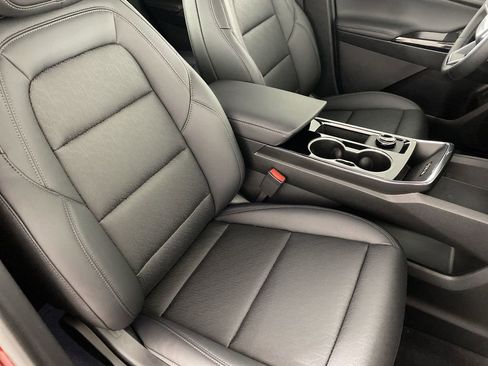 New 2026 Chevrolet Equinox LT w/ Convenience Package II image 26