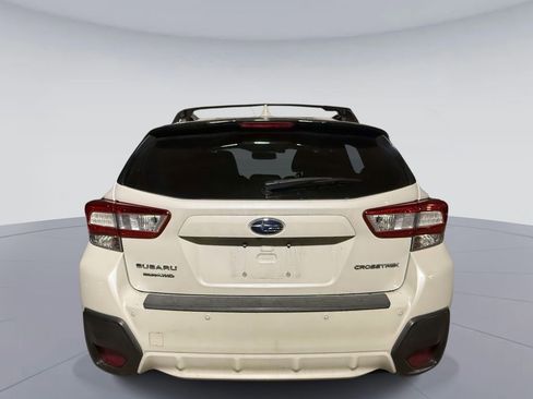 Used 2018 Subaru Crosstrek 2.0i Limited image 5