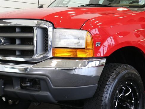 Used 1999 Ford F250 XLT AWD/4WD image 12