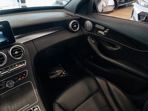 Used 2016 Mercedes-Benz C 300 4MATIC Sedan image 9