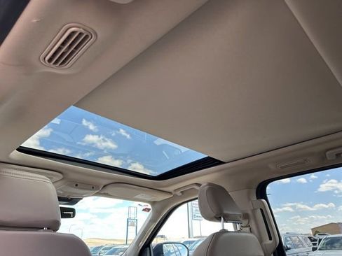 Used 2024 Ford Expedition Limited AWD/4WD image 17