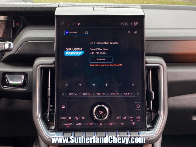 Used 2025 GMC Yukon Denali AWD/4WD image 33