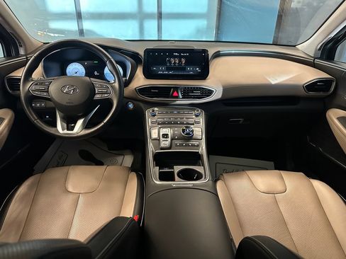 Used 2022 Hyundai Santa Fe Limited AWD/4WD image 9