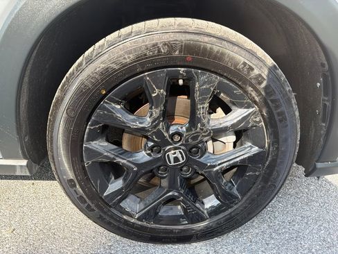 Used 2023 Honda HR-V Sport image 13