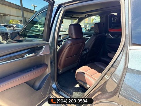 Used 2020 Cadillac XT6 Premium Luxury image 22