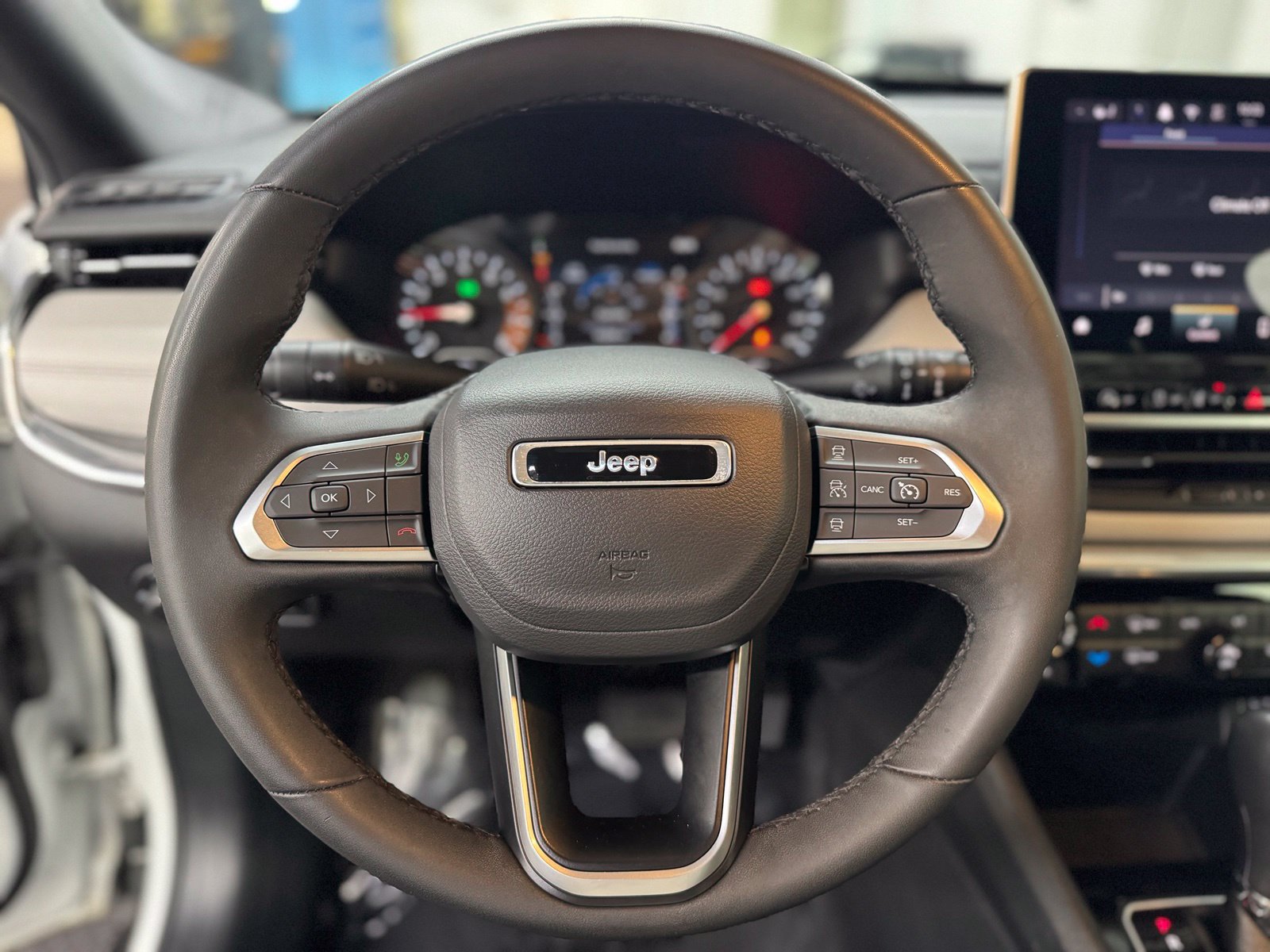 Used 2024 Jeep Compass Limited AWD/4WD image 20
