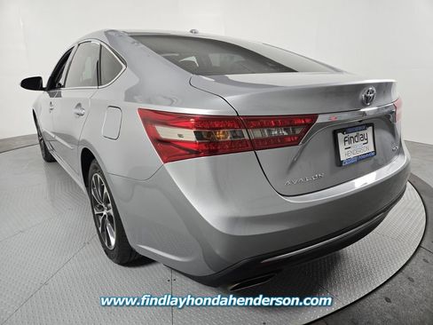 Used 2016 Toyota Avalon XLE w/ Protection Package image 4