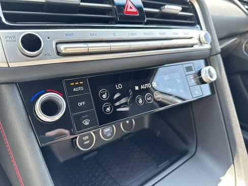 Used 2025 Genesis G70 2.5T w/ Sport Prestige Package image 25