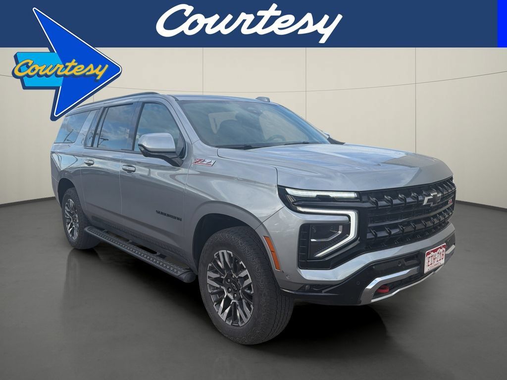 Used 2025 Chevrolet Suburban Z71 AWD/4WD image 1