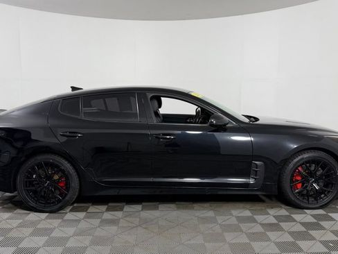 Used 2018 Kia Stinger GT AWD/4WD image 9