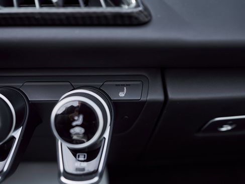 Used 2021 Audi R8 V10 performance image 68