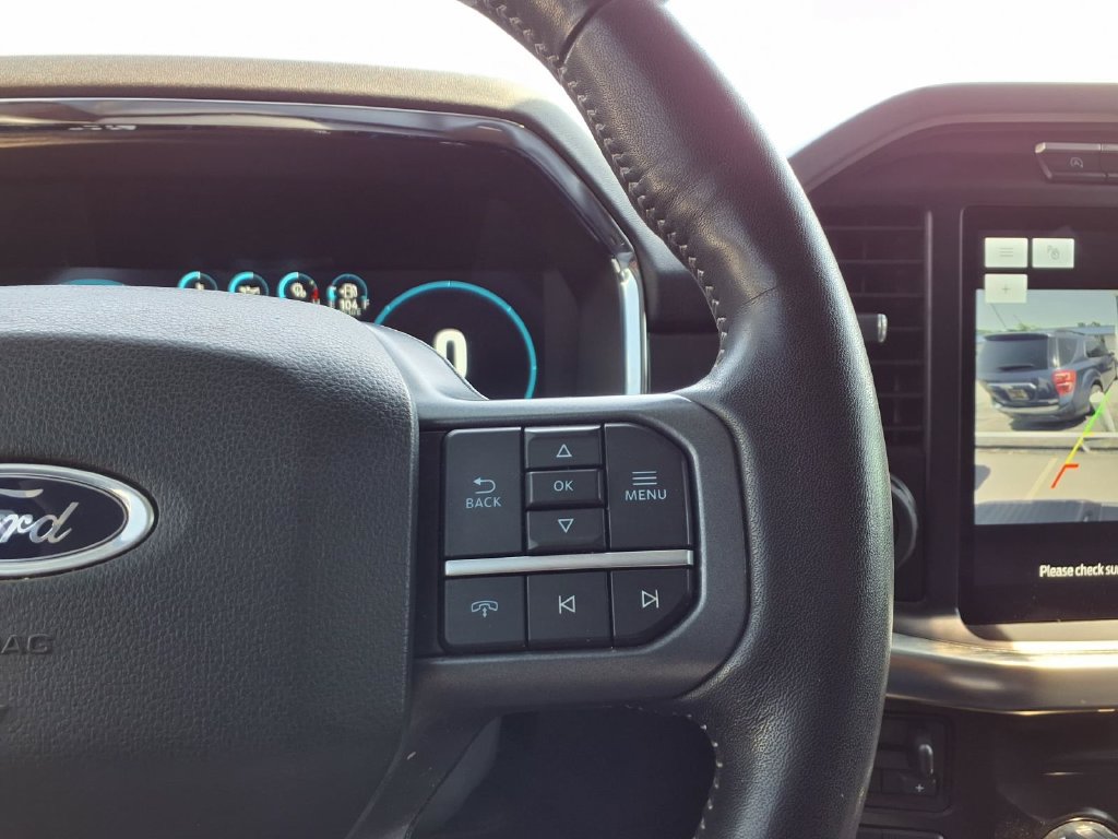 Used 2023 Ford F150 Lariat w/ Trailer Tow Package AWD/4WD image 9