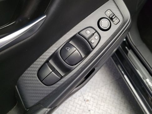 Used 2025 Nissan Sentra SV w/ All-Weather Package image 27