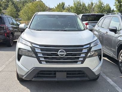 Used 2025 Nissan Rogue SV