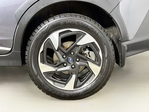 Used 2024 Subaru Crosstrek 2.5i Limited AWD/4WD image 29
