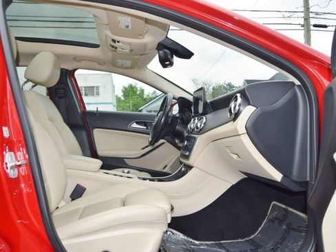 Used 2018 Mercedes-Benz GLA 250 image 19
