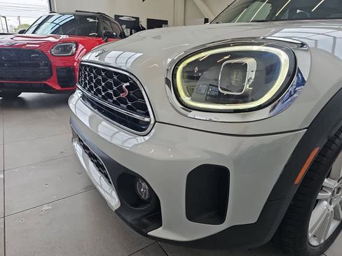 Used 2023 MINI Cooper Countryman S w/ Signature Upholstery Package FWD image 6