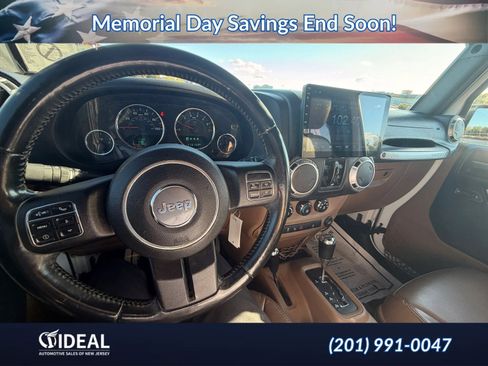 Used 2016 Jeep Wrangler Unlimited Sahara w/ Connectivity Group AWD/4WD image 59