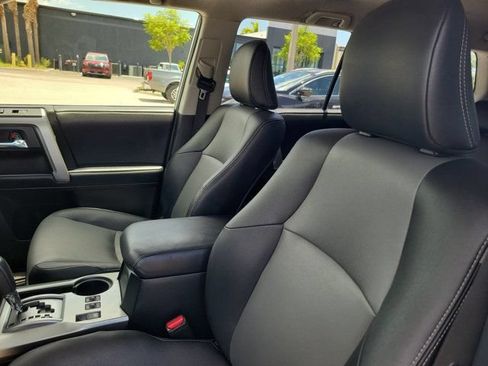 Used 2021 Toyota 4Runner SR5 Premium AWD/4WD image 17