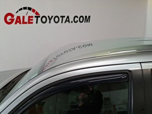 Used 2023 Toyota Tacoma TRD Off-Road image 6