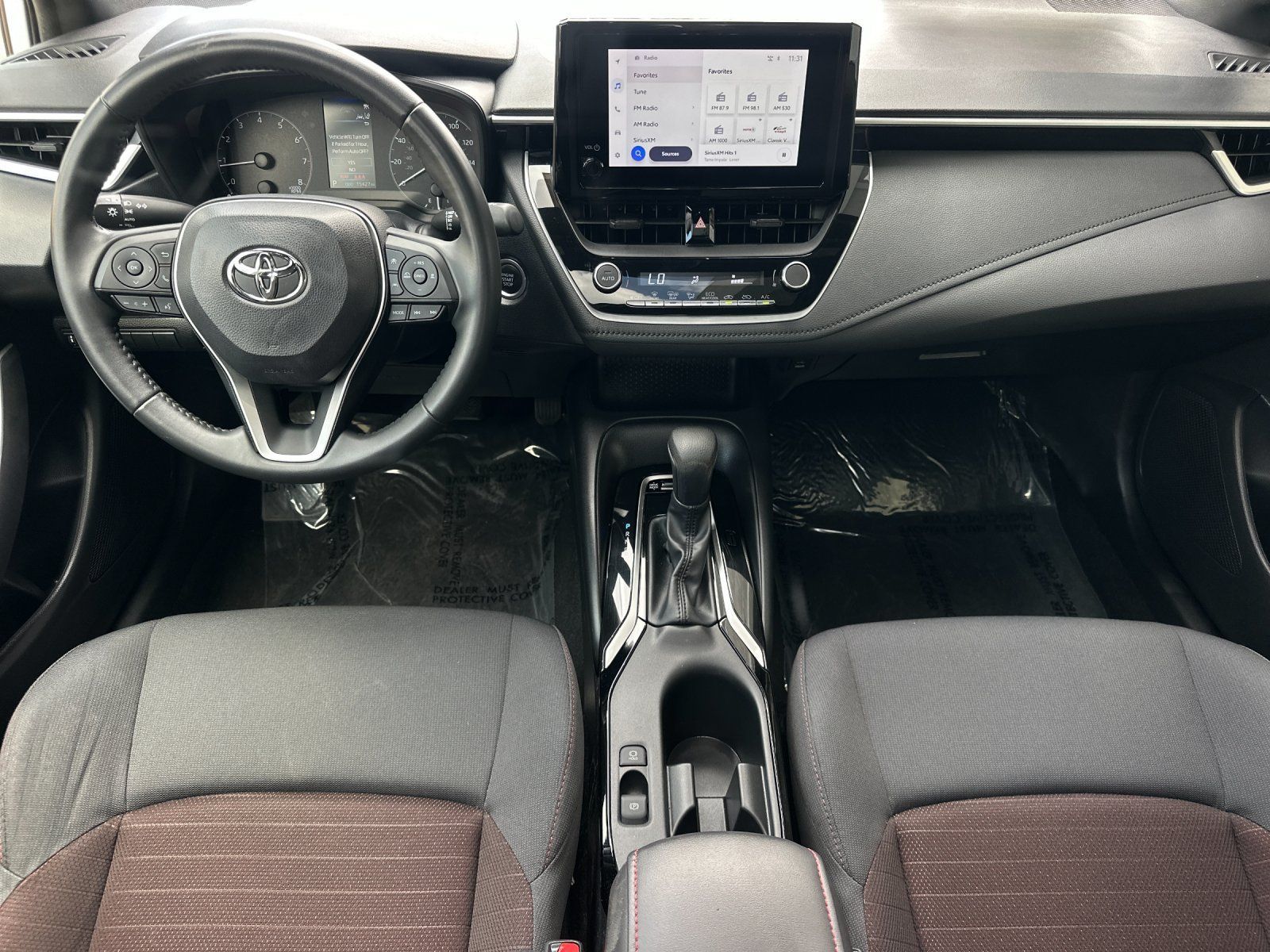Used 2023 Toyota Corolla SE w/ SE Premium Package FWD image 12