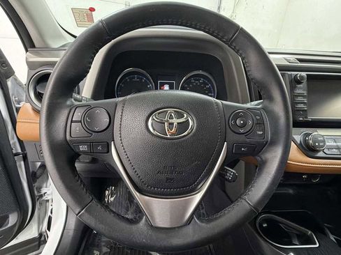 Certified 2018 Toyota RAV4 Limited w/ Advanced Technology Package image 16