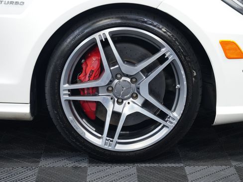 Used 2013 Mercedes-Benz CLS 63 AMG image 58