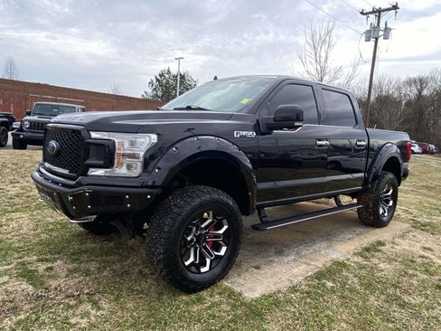 Used 2019 Ford F150 Limited w/ Trailer Tow Package image 3