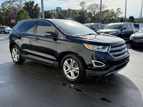 Used 2018 Ford Edge Titanium w/ Equipment Group 301A image 6