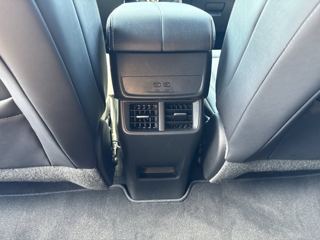 Used 2026 GMC Terrain Elevation w/ Elevation Premium Package AWD/4WD image 21