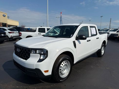 Used 2025 Ford Maverick XL w/ Equipment Group 102A AWD/4WD image 23
