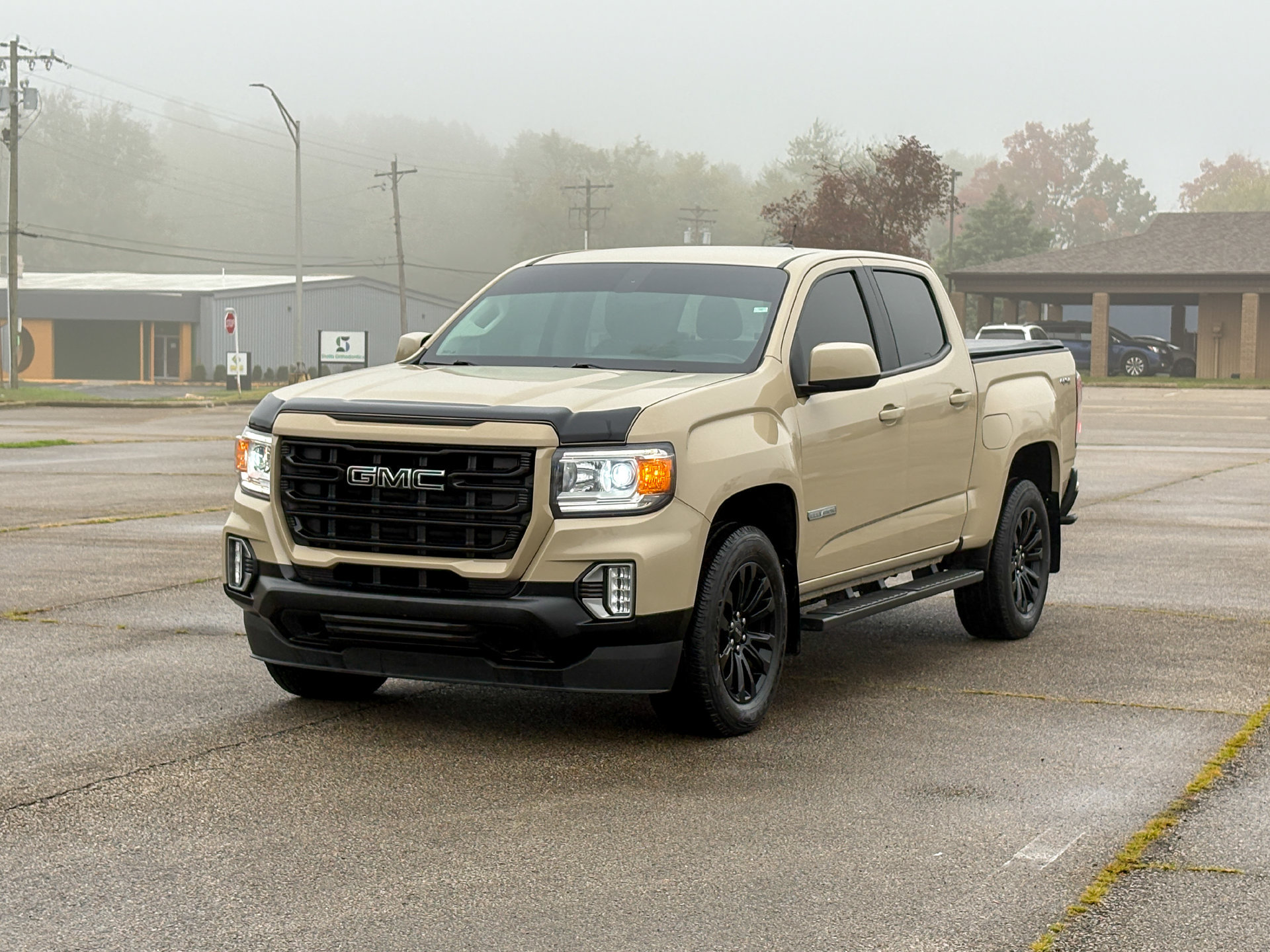 Used 2022 GMC Canyon Elevation w/ Elevation Premium Package AWD/4WD image 4