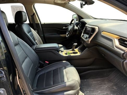 Used 2019 GMC Acadia Denali w/ Technology Package AWD/4WD image 12