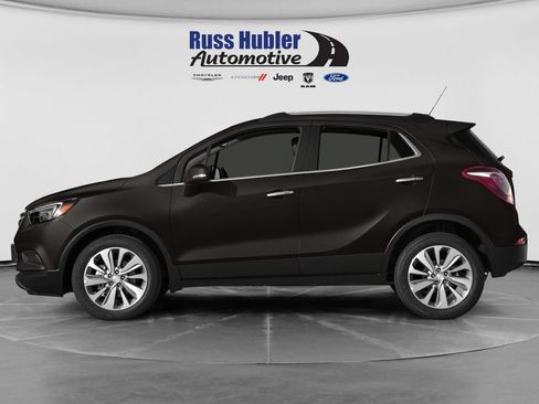 Used 2017 Buick Encore Essence FWD image 3