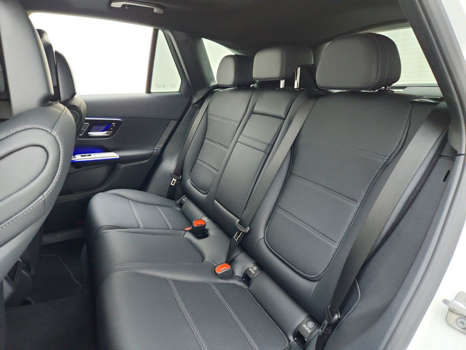 Used 2026 Mercedes-Benz GLC 300 image 18