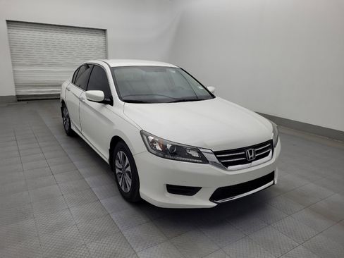 Used 2015 Honda Accord LX image 13