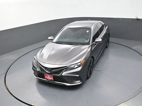 Used 2022 Toyota Camry XSE image 38