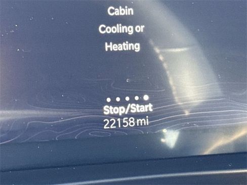 Used 2024 Jeep Grand Cherokee L Limited image 17