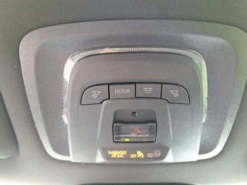 Used 2024 Toyota Crown AWD/4WD image 30