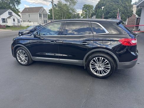 Used 2018 Lincoln MKX Reserve AWD/4WD image 8