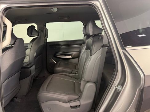 Used 2024 Kia EV9 Light Long Range image 24