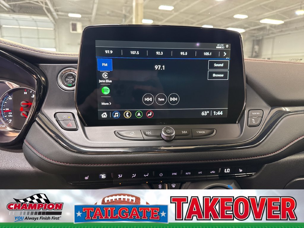 Used 2023 Chevrolet Blazer RS FWD image 23
