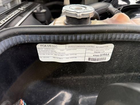 Used 2016 Dodge Challenger SRT Hellcat image 24