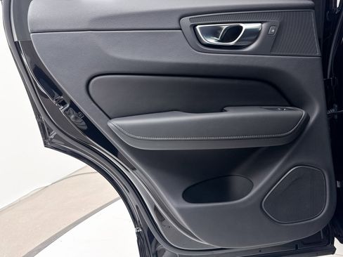 Used 2024 Volvo XC60 T8 Ultimate w/ Climate Package image 36