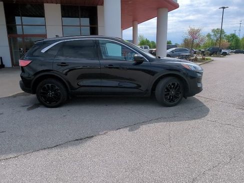 Used 2021 Ford Escape SE w/ Cold Weather Package AWD/4WD image 28