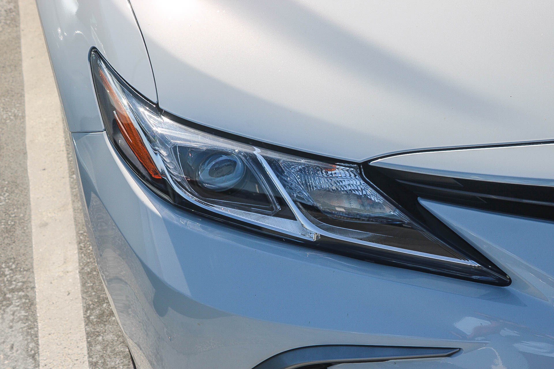 Used 2024 Toyota Camry LE FWD image 2